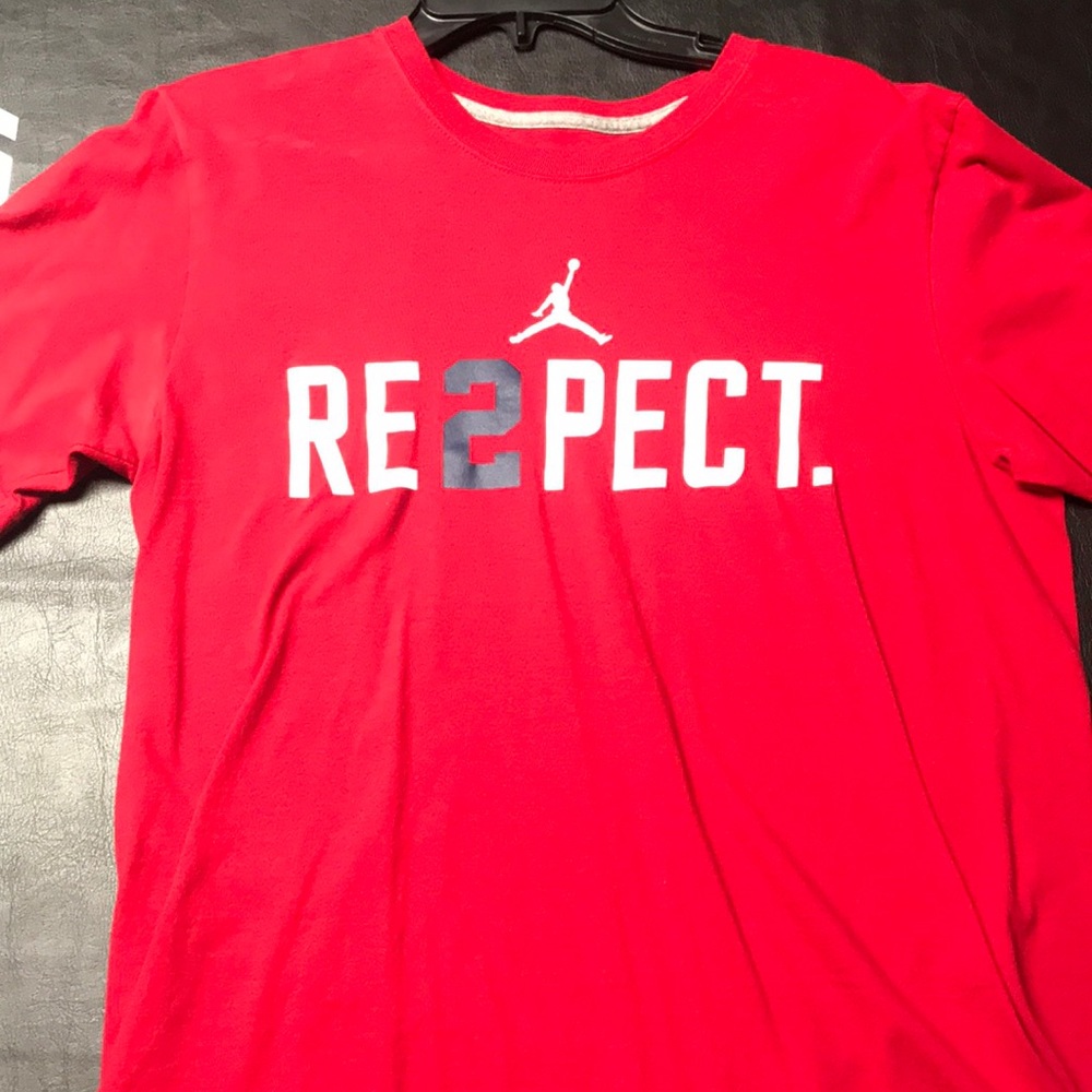 Jordan men’s short sleeve shirt